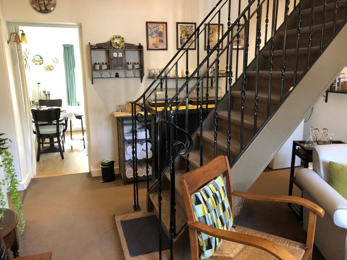 Walnut Lodge Bed & Breakfast Noorbeek Eksteriør bilde